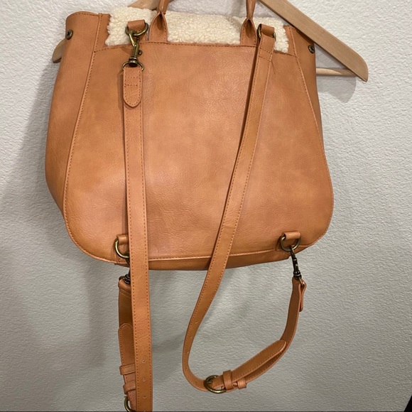 Universal thread Tan teddy backpack - Picture 5 of 10